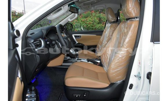 Buy Import Toyota Fortuner White Car in Import - Dubai in Batken Buy Import Toyota Fortuner White Car in Import - Dubai in Batken