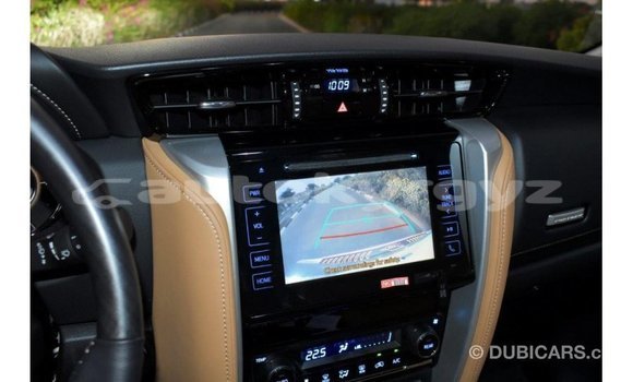 Buy Import Toyota Fortuner White Car in Import - Dubai in Batken Buy Import Toyota Fortuner White Car in Import - Dubai in Batken