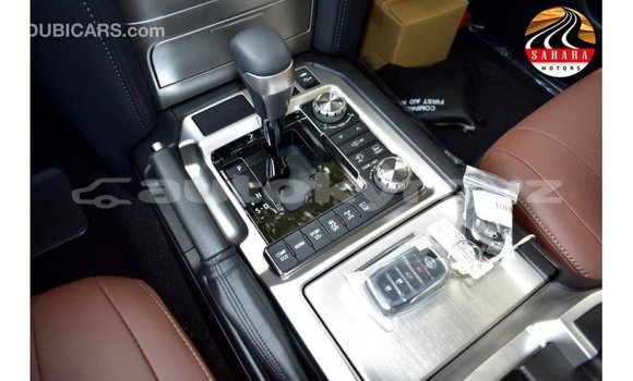 Buy Import Toyota Land Cruiser Black Car in Import - Dubai in Batken Buy Import Toyota Land Cruiser Black Car in Import - Dubai in Batken