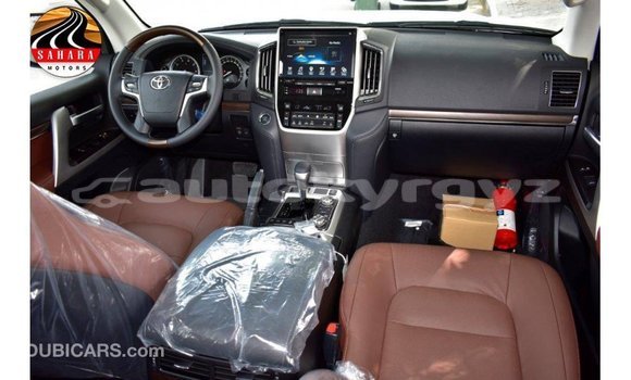 Buy Import Toyota Land Cruiser Black Car in Import - Dubai in Batken Buy Import Toyota Land Cruiser Black Car in Import - Dubai in Batken