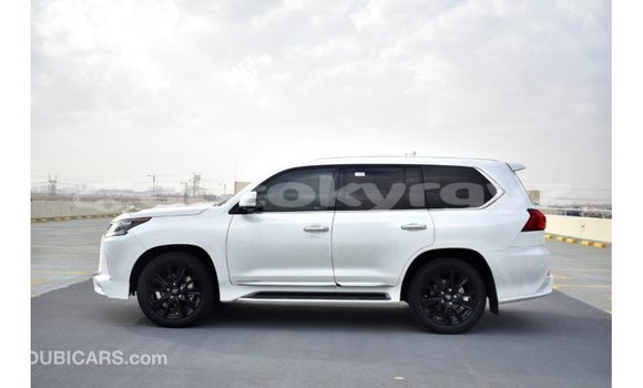 Buy Import Lexus LX White Car in Import - Dubai in Batken Buy Import Lexus LX White Car in Import - Dubai in Batken