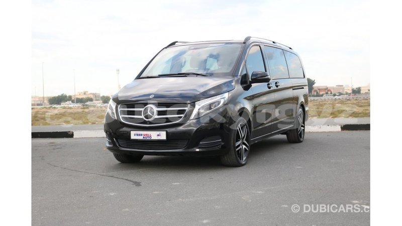 Big with watermark mercedes benz 250 batken import dubai 2348