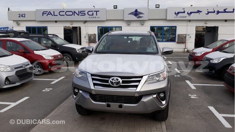 Big with watermark toyota fortuner batken import dubai 2362
