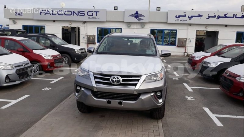 Big with watermark toyota fortuner batken import dubai 2362
