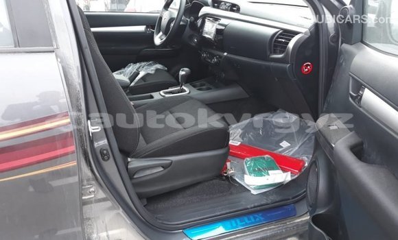Buy Import Toyota Hilux Other Car in Import - Dubai in Batken Buy Import Toyota Hilux Other Car in Import - Dubai in Batken