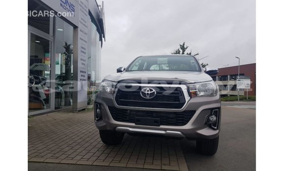 Buy Import Toyota Hilux Other Car in Import - Dubai in Batken Buy Import Toyota Hilux Other Car in Import - Dubai in Batken