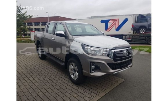 Buy Import Toyota Hilux Other Car in Import - Dubai in Batken Buy Import Toyota Hilux Other Car in Import - Dubai in Batken