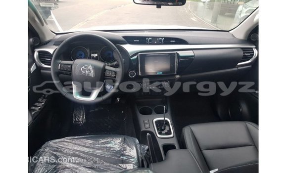 Buy Import Toyota Hilux Other Car in Import - Dubai in Batken Buy Import Toyota Hilux Other Car in Import - Dubai in Batken