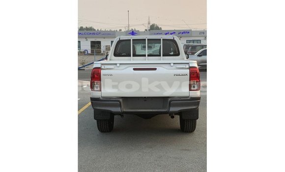 Buy Import Toyota Hilux White Car in Import - Dubai in Batken Buy Import Toyota Hilux White Car in Import - Dubai in Batken