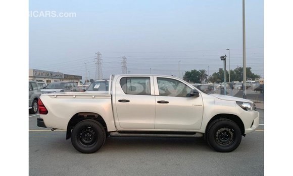 Buy Import Toyota Hilux White Car in Import - Dubai in Batken Buy Import Toyota Hilux White Car in Import - Dubai in Batken