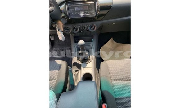 Buy Import Toyota Hilux White Car in Import - Dubai in Batken Buy Import Toyota Hilux White Car in Import - Dubai in Batken