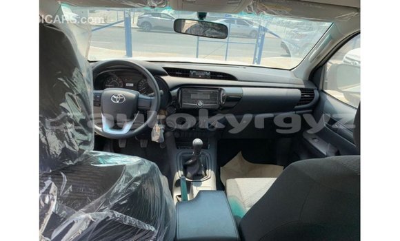 Buy Import Toyota Hilux White Car in Import - Dubai in Batken Buy Import Toyota Hilux White Car in Import - Dubai in Batken