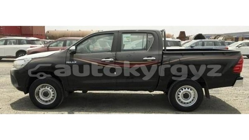 Big with watermark toyota hilux batken import dubai 2381