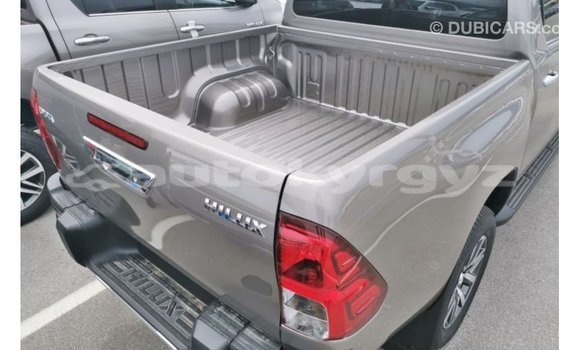 Buy Import Toyota Hilux Other Car in Import - Dubai in Batken Buy Import Toyota Hilux Other Car in Import - Dubai in Batken