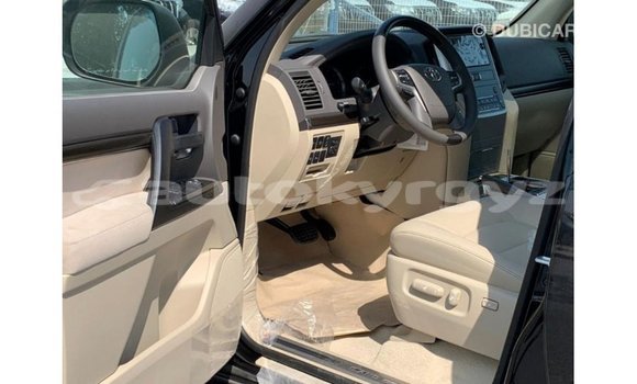 Buy Import Toyota Land Cruiser Black Car in Import - Dubai in Batken Buy Import Toyota Land Cruiser Black Car in Import - Dubai in Batken