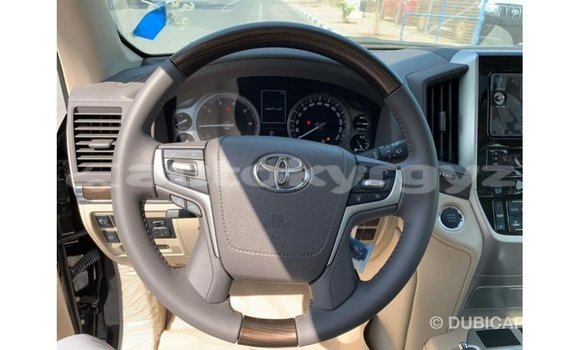 Buy Import Toyota Land Cruiser Black Car in Import - Dubai in Batken Buy Import Toyota Land Cruiser Black Car in Import - Dubai in Batken