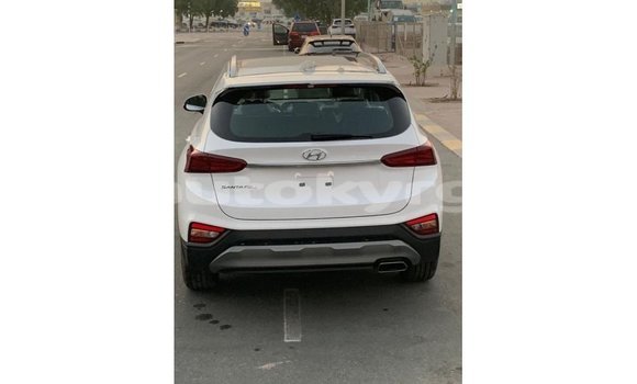 Buy Import Hyundai Santa Fe White Car in Import - Dubai in Batken Buy Import Hyundai Santa Fe White Car in Import - Dubai in Batken
