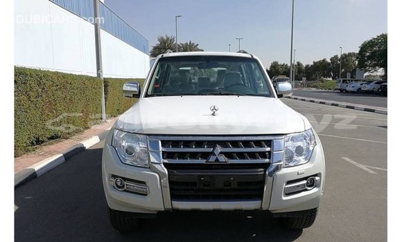 Buy Import Mitsubishi Pajero White Car in Import - Dubai in Batken Buy Import Mitsubishi Pajero White Car in Import - Dubai in Batken