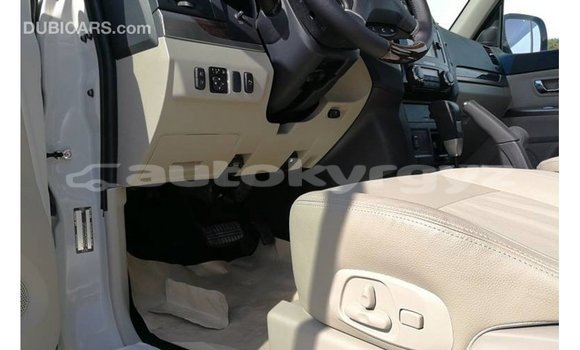 Buy Import Mitsubishi Pajero White Car in Import - Dubai in Batken Buy Import Mitsubishi Pajero White Car in Import - Dubai in Batken