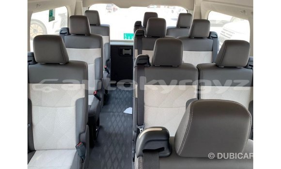 Buy Import Toyota Hiace White Car in Import - Dubai in Batken Buy Import Toyota Hiace White Car in Import - Dubai in Batken