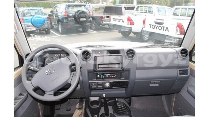 Big with watermark toyota land cruiser batken import dubai 2393