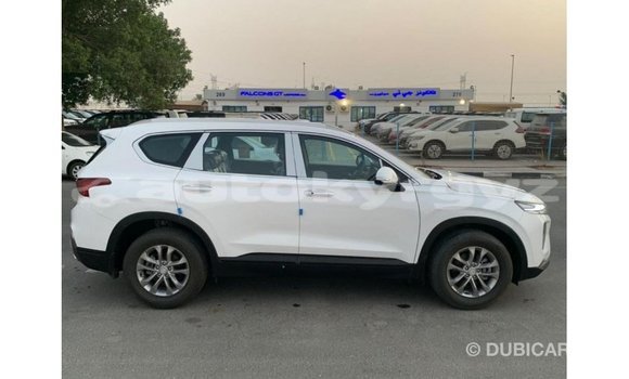 Buy Import Hyundai Santa Fe White Car in Import - Dubai in Batken Buy Import Hyundai Santa Fe White Car in Import - Dubai in Batken