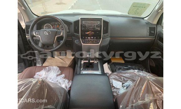 Buy Import Toyota Land Cruiser Black Car in Import - Dubai in Batken Buy Import Toyota Land Cruiser Black Car in Import - Dubai in Batken