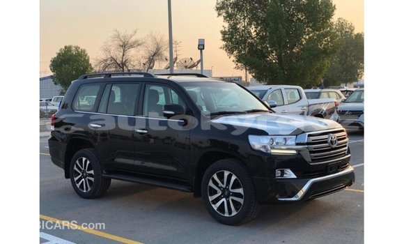 Buy Import Toyota Land Cruiser Black Car in Import - Dubai in Batken Buy Import Toyota Land Cruiser Black Car in Import - Dubai in Batken