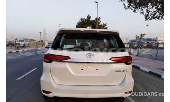 Buy Import Toyota Fortuner White Car in Import - Dubai in Batken Buy Import Toyota Fortuner White Car in Import - Dubai in Batken