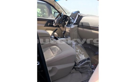 Buy Import Toyota Land Cruiser Black Car in Import - Dubai in Batken Buy Import Toyota Land Cruiser Black Car in Import - Dubai in Batken