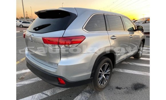 Buy Import Toyota Highlander Other Car in Import - Dubai in Batken Buy Import Toyota Highlander Other Car in Import - Dubai in Batken