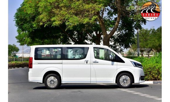 Buy Import Toyota Granvia White Car in Import - Dubai in Batken Buy Import Toyota Granvia White Car in Import - Dubai in Batken