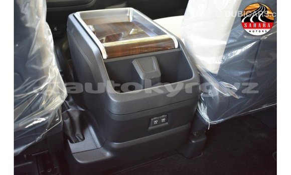 Buy Import Toyota Granvia White Car in Import - Dubai in Batken Buy Import Toyota Granvia White Car in Import - Dubai in Batken