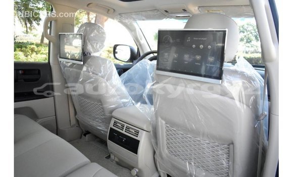 Buy Import Toyota Land Cruiser White Car in Import - Dubai in Batken Buy Import Toyota Land Cruiser White Car in Import - Dubai in Batken