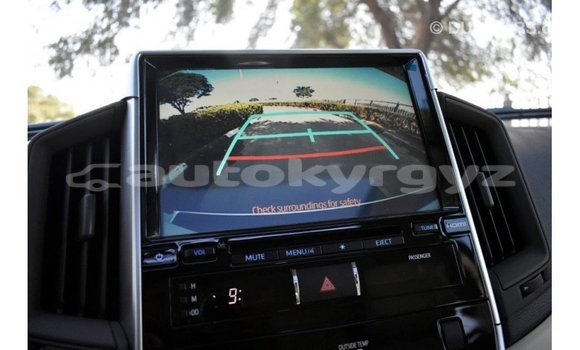 Buy Import Toyota Land Cruiser White Car in Import - Dubai in Batken Buy Import Toyota Land Cruiser White Car in Import - Dubai in Batken