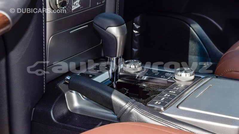 Big with watermark toyota land cruiser batken import dubai 2436