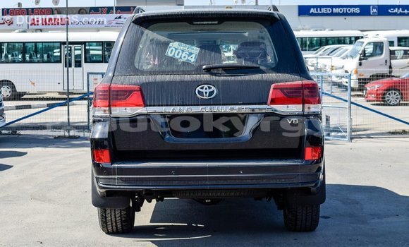 Buy Import Toyota Land Cruiser Black Car in Import - Dubai in Batken Buy Import Toyota Land Cruiser Black Car in Import - Dubai in Batken