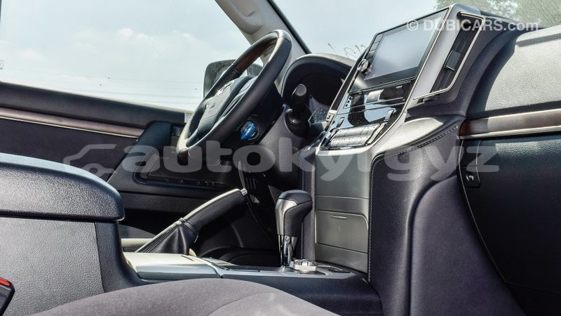 Big with watermark toyota land cruiser batken import dubai 2437