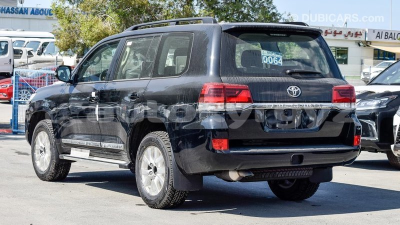 Big with watermark toyota land cruiser batken import dubai 2437