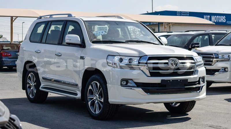 Big with watermark toyota land cruiser batken import dubai 2438