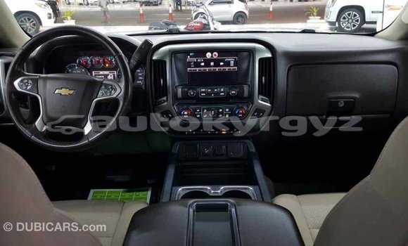 Buy Import Chevrolet Silverado White Car in Import - Dubai in Batken