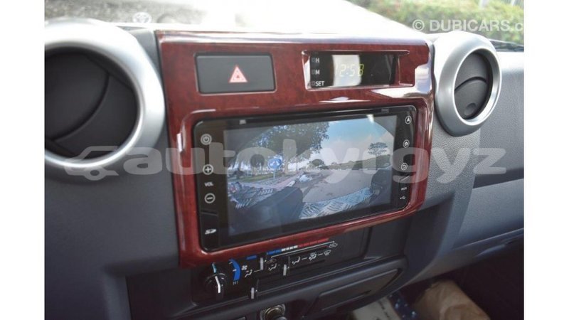 Big with watermark toyota land cruiser batken import dubai 2443