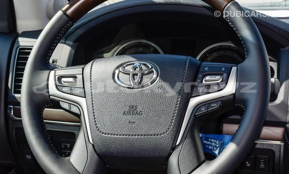 Buy Import Toyota Land Cruiser Black Car in Import - Dubai in Batken Buy Import Toyota Land Cruiser Black Car in Import - Dubai in Batken