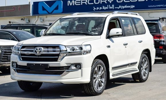Buy Import Toyota Land Cruiser White Car in Import - Dubai in Batken Buy Import Toyota Land Cruiser White Car in Import - Dubai in Batken