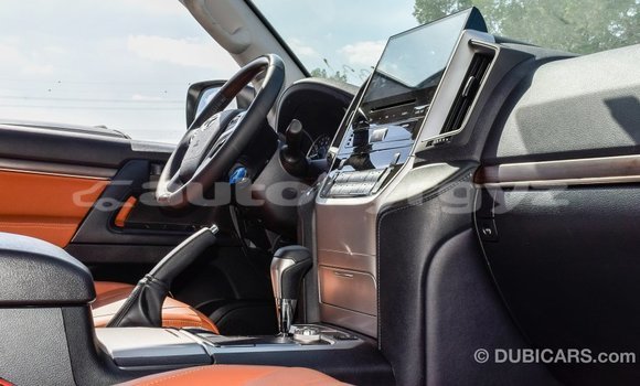 Buy Import Toyota Land Cruiser White Car in Import - Dubai in Batken Buy Import Toyota Land Cruiser White Car in Import - Dubai in Batken