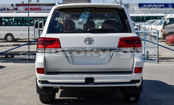 Buy Import Toyota Land Cruiser White Car in Import - Dubai in Batken Buy Import Toyota Land Cruiser White Car in Import - Dubai in Batken