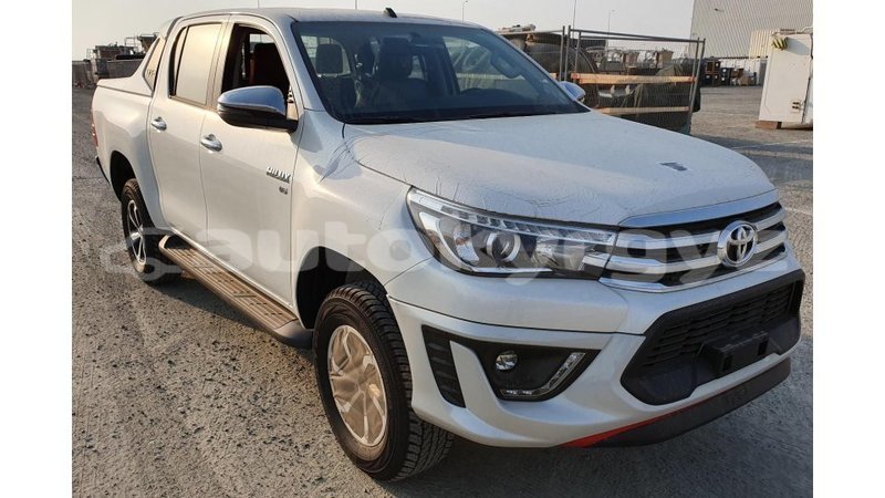 Big with watermark toyota hilux batken import dubai 2447