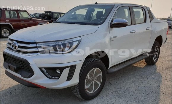 Buy Import Toyota Hilux White Car in Import - Dubai in Batken Buy Import Toyota Hilux White Car in Import - Dubai in Batken