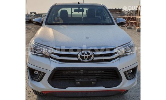 Buy Import Toyota Hilux White Car in Import - Dubai in Batken Buy Import Toyota Hilux White Car in Import - Dubai in Batken