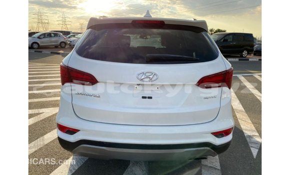 Buy Import Hyundai Santa Fe White Car in Import - Dubai in Batken Buy Import Hyundai Santa Fe White Car in Import - Dubai in Batken